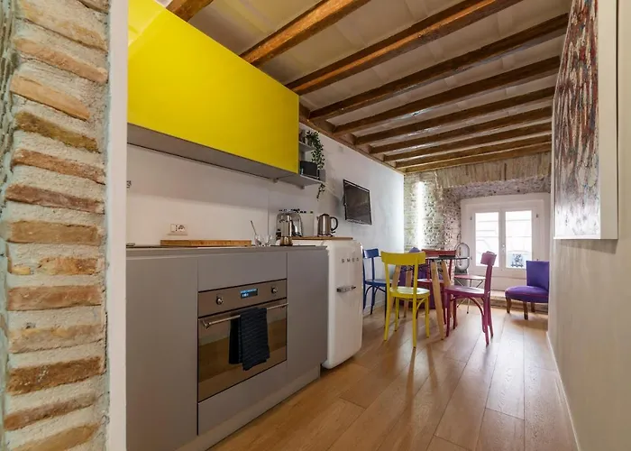 Guesthost - Largo Di Torre Argentina Cozy