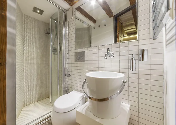 Guesthost - Largo Di Torre Argentina Cozy Рим