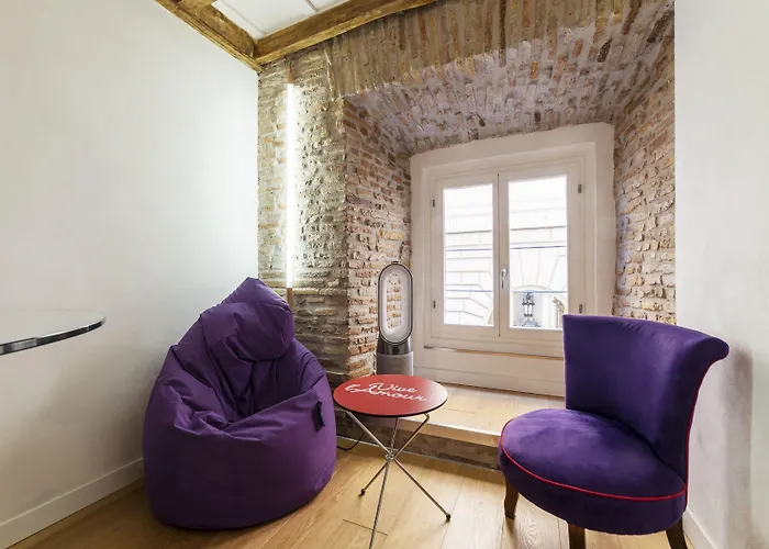 Апартаменты Guesthost - Largo Di Torre Argentina Cozy *